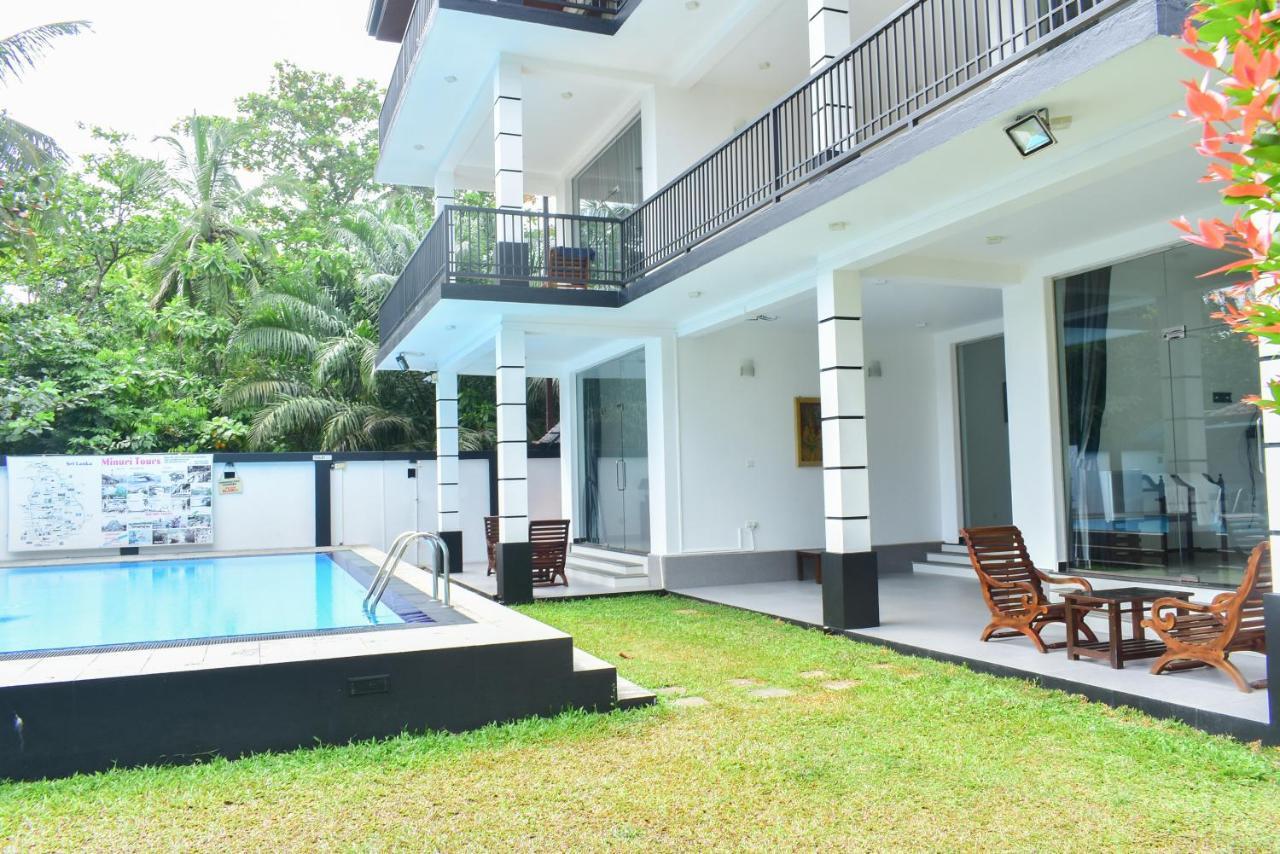 Minuri Villa Хіккадува Екстер'єр фото