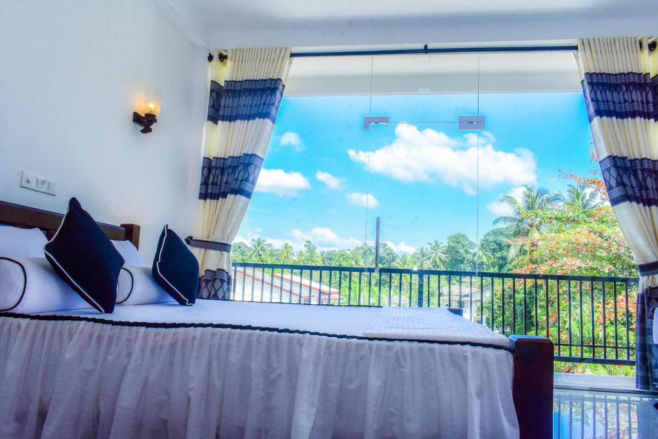 Minuri Villa Хіккадува Екстер'єр фото